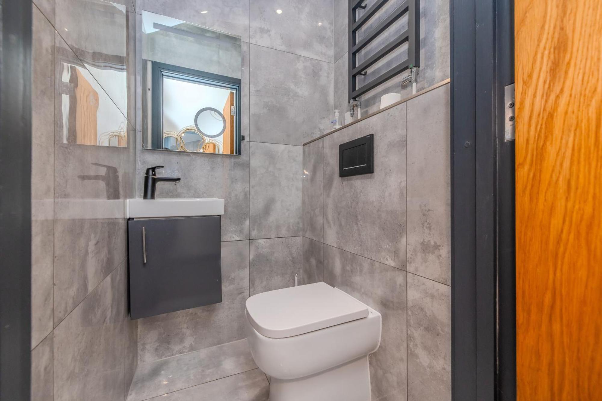 Central Hove 3 Bedroom Flat Bn340Bwil Luaran gambar