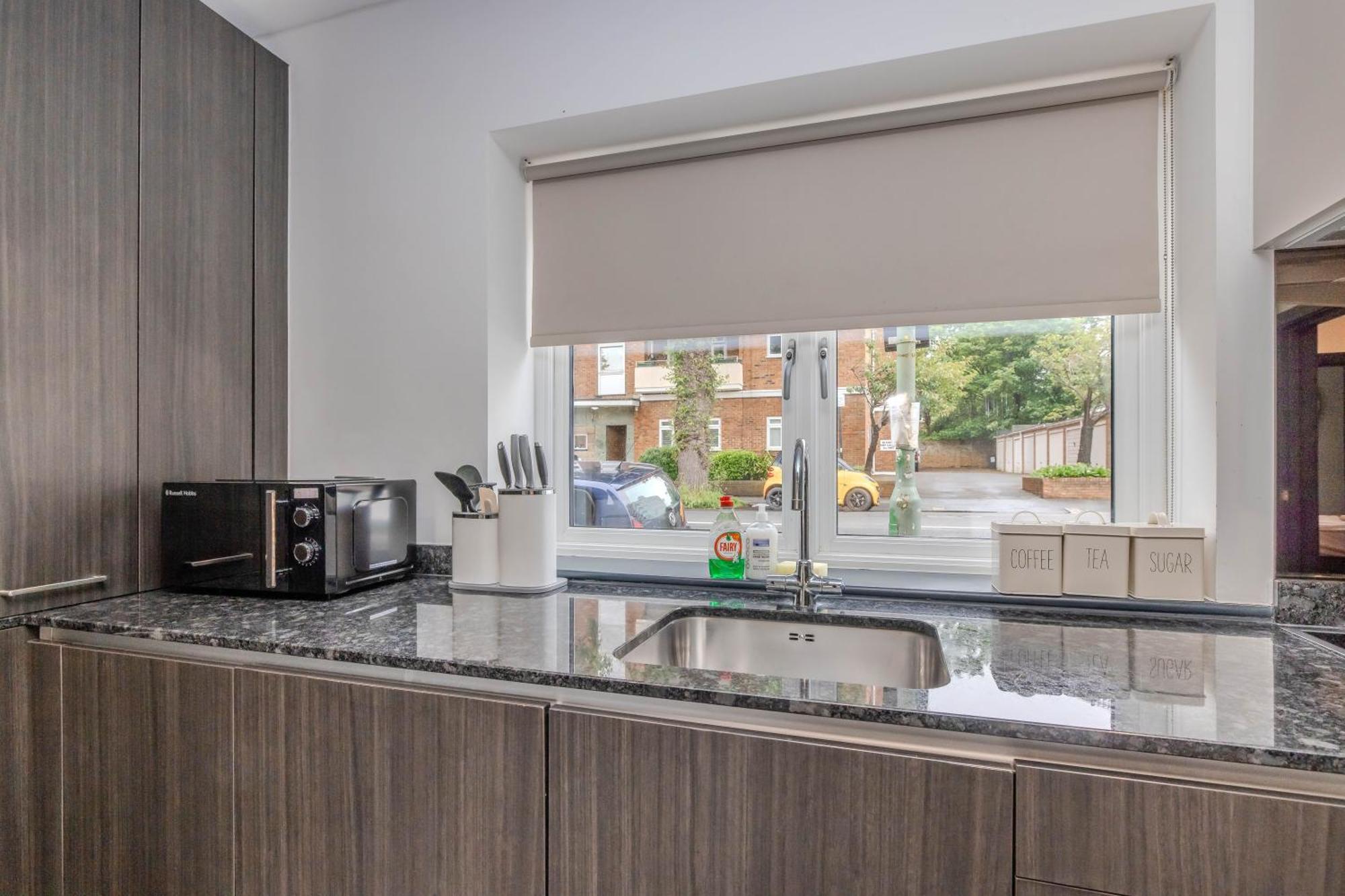 Central Hove 3 Bedroom Flat Bn340Bwil Luaran gambar